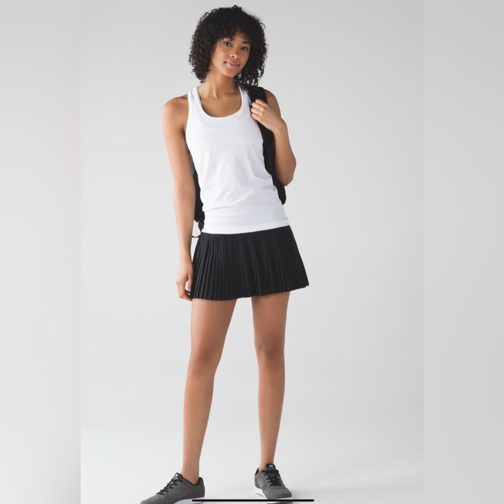 Lululemon Pleat to street skirt